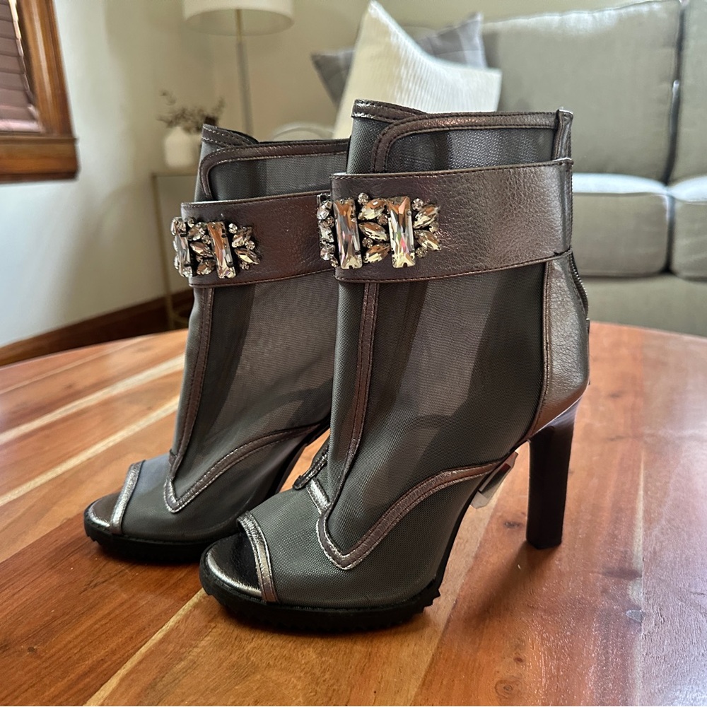 NEW Karl Lagerfeld Blayze Peep Toe Bootie